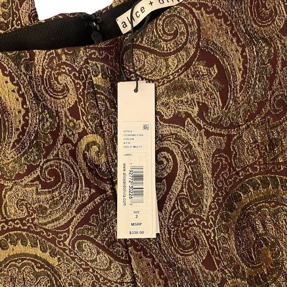 Alice + Olivia Gold Lamè Paisley Printed Straight Leg Pants |Size: 2| - Picture 4 of 7